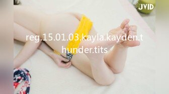 reg.15.01.03.kayla.kayden.thunder.tits